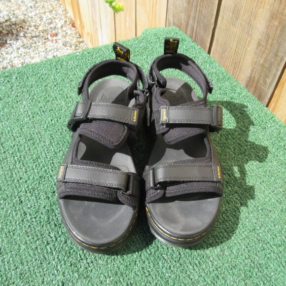 Doc Dr. Martens Gun Metal Gray Webbing Forster Sandals Men Size 8 Womens 9 AW004 - Picture 2 of 9